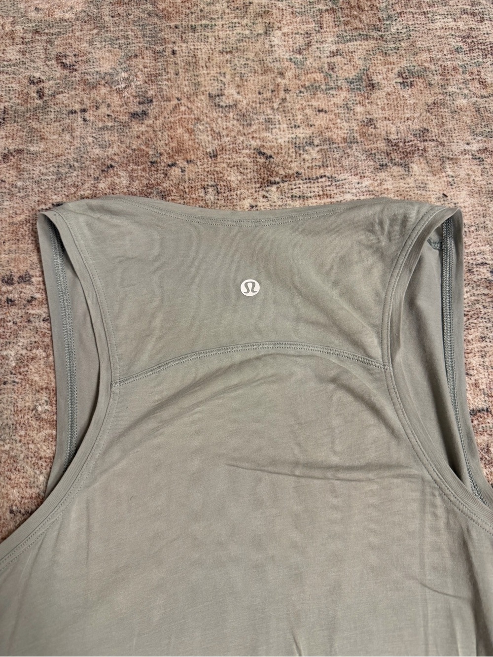 Lululemon back in action tank top